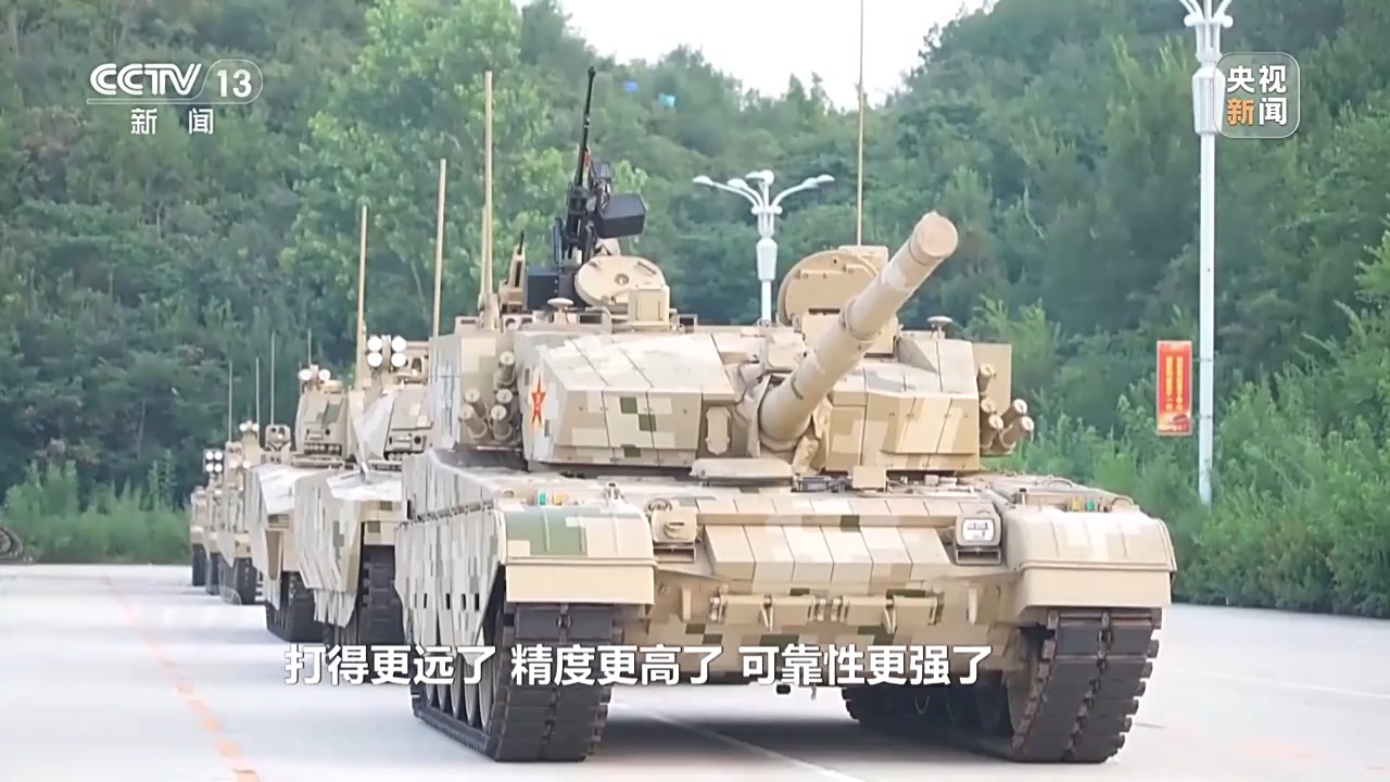 焦点访谈丨铁甲生辉 重器列阵 解密守护和平的“国之重器”__焦点访谈丨铁甲生辉 重器列阵 解密守护和平的“国之重器”