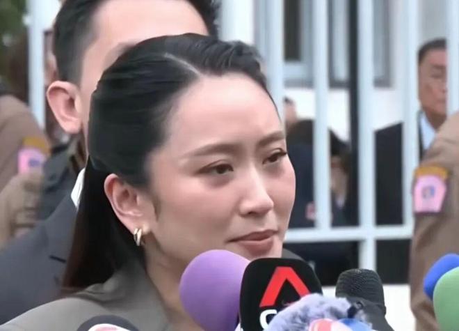 他信为什么“自投罗网”回到泰国，判一年监禁真的重了？看佩通坦怎么说！_他信为什么“自投罗网”回到泰国，判一年监禁真的重了？看佩通坦怎么说！_