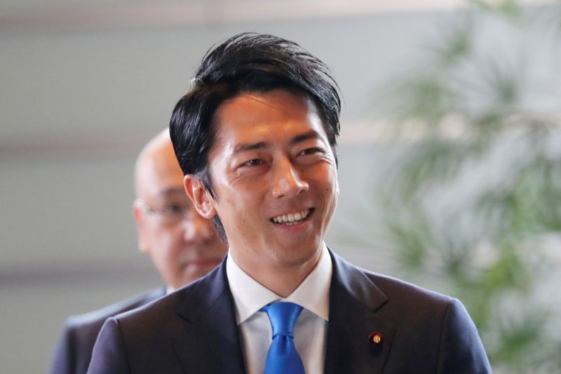 日本自民党总裁五强争霸，谁会是最后赢家？_日本自民党总裁五强争霸，谁会是最后赢家？_