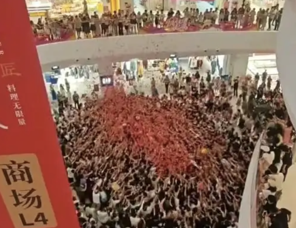 梦见骑自行车摔倒受伤__摔倒腰部受伤怎么治疗