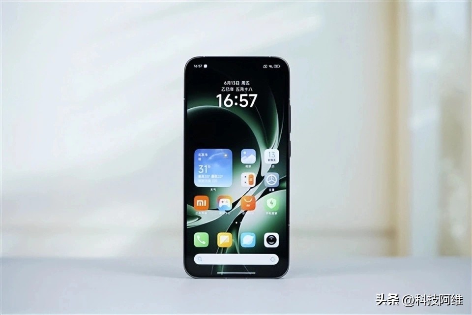 16GB+1TB！2025公认“接近完美”的4款手机，还能再战六年_16GB+1TB！2025公认“接近完美”的4款手机，还能再战六年_