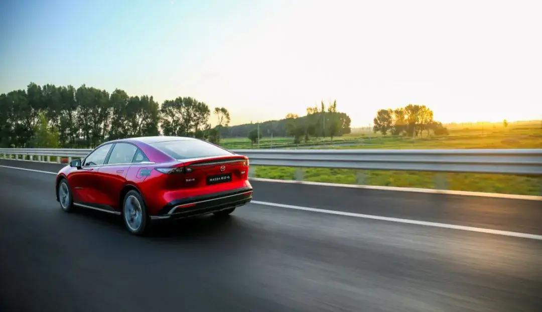 插电式混动日系suv_日系混动suv_