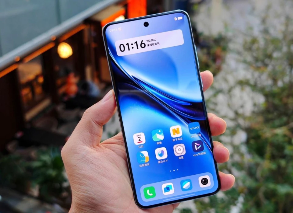 vivo舍弃高利润！12+512GB+100倍变焦+IP69防水，降幅高达1519元