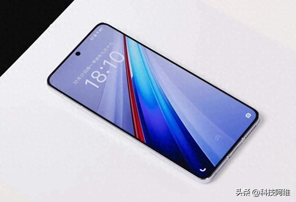 10月手机别乱买，这3款接近“零差评”，16GB+512GB售价大跳水