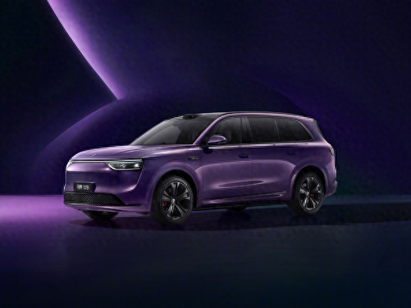 _宝马风格奔驰风格_宝马奔驰互相致敬