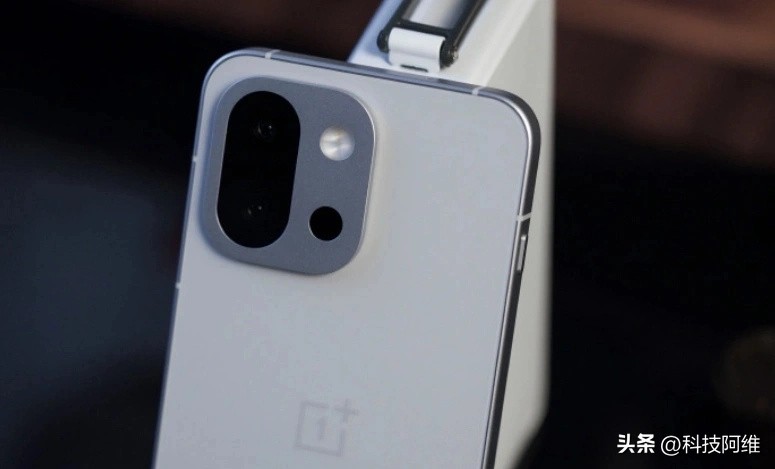 _酷派8712高配版和低配版_红米note4x高配版售价