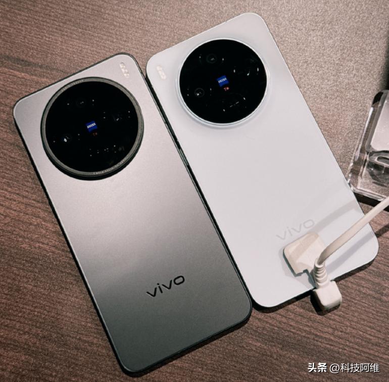 新机发布老款会降价吗__三星新机发布