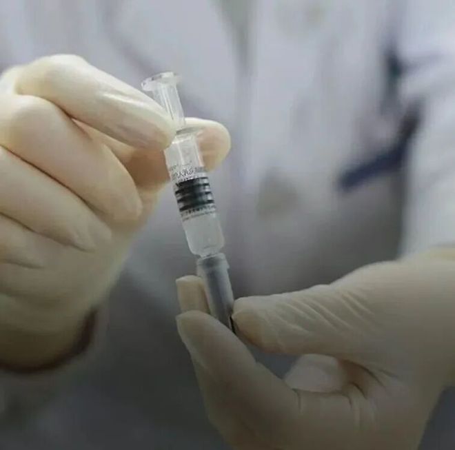 雷军军方_雷军采访视频顺势而为_