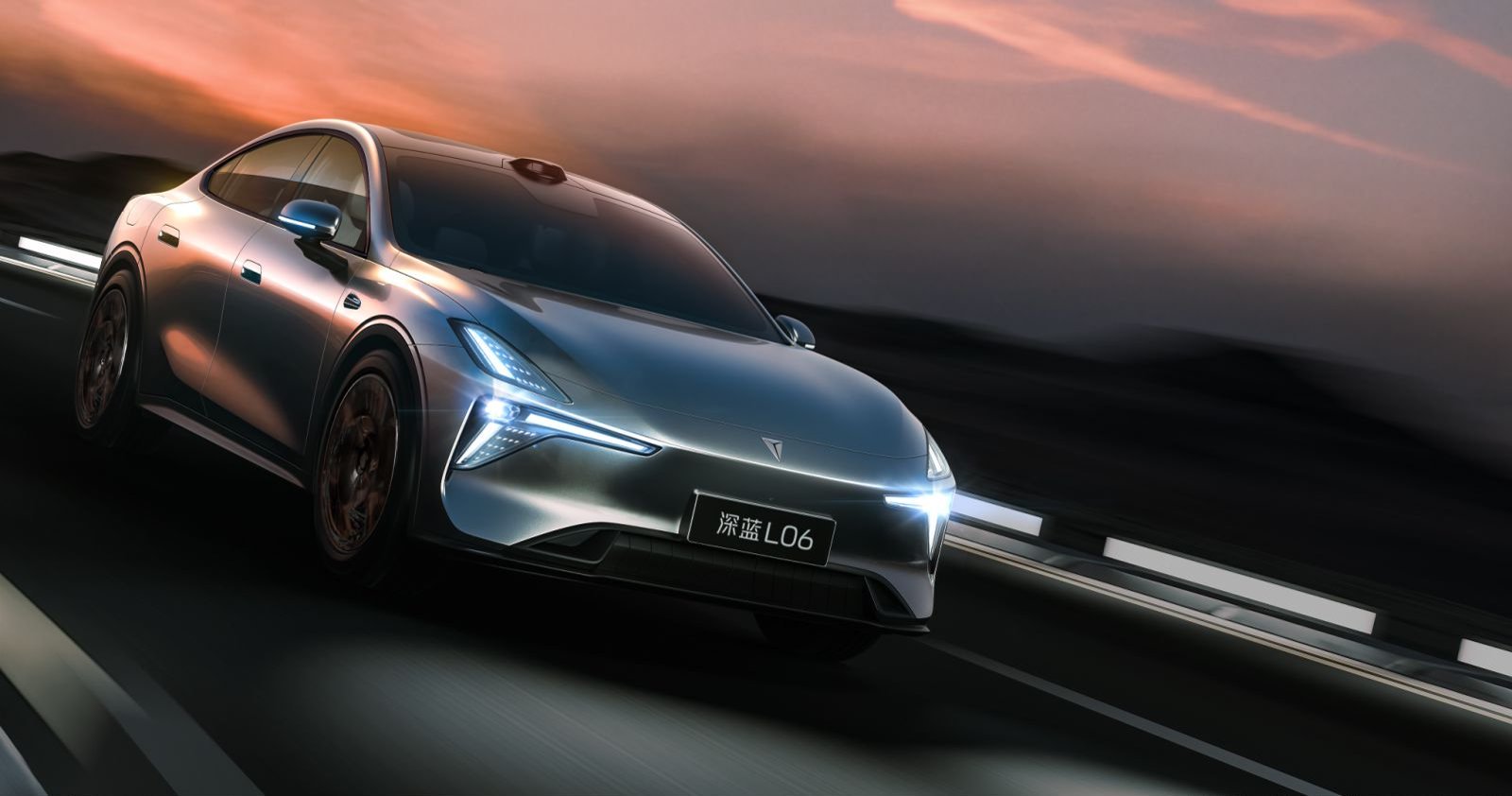 深蓝L06搭载3nm座舱芯片，邓承浩：汽车芯片要求将超越手机