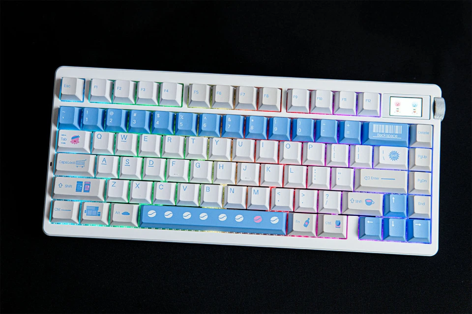 10000mAh大电池、三模、gasket结构、带小屏幕，狼蛛nova75上手体验