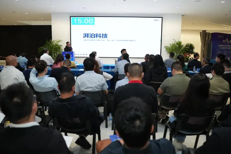 乐动魔方破解_广西破解融资难题_