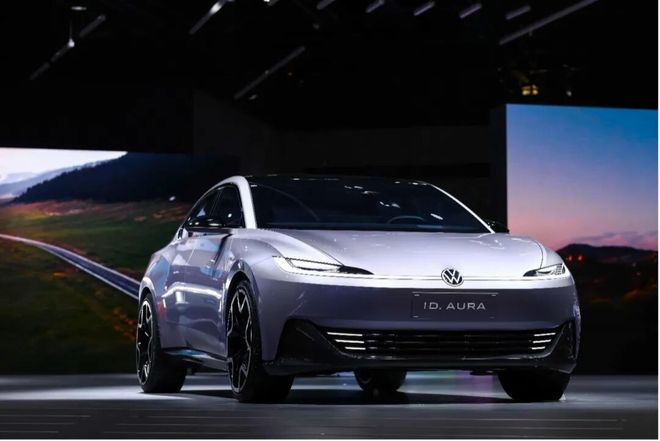 当一家传统车企，终于决定「师中长技」__当一家传统车企，终于决定「师中长技」