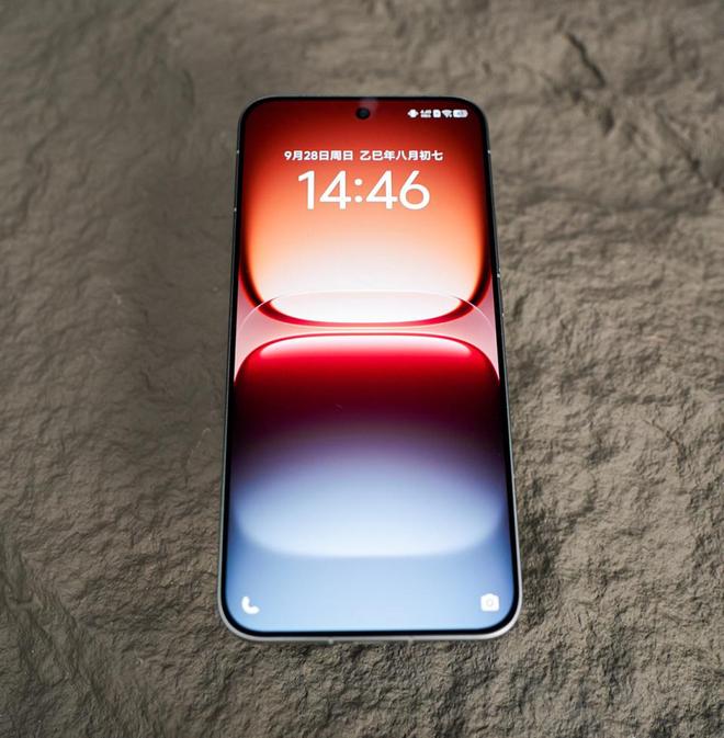 _一加15T再次被确认:规格已基本清晰!iQOO 15 mini:待定中!_一加15T再次被确认:规格已基本清晰!iQOO 15 mini:待定中!