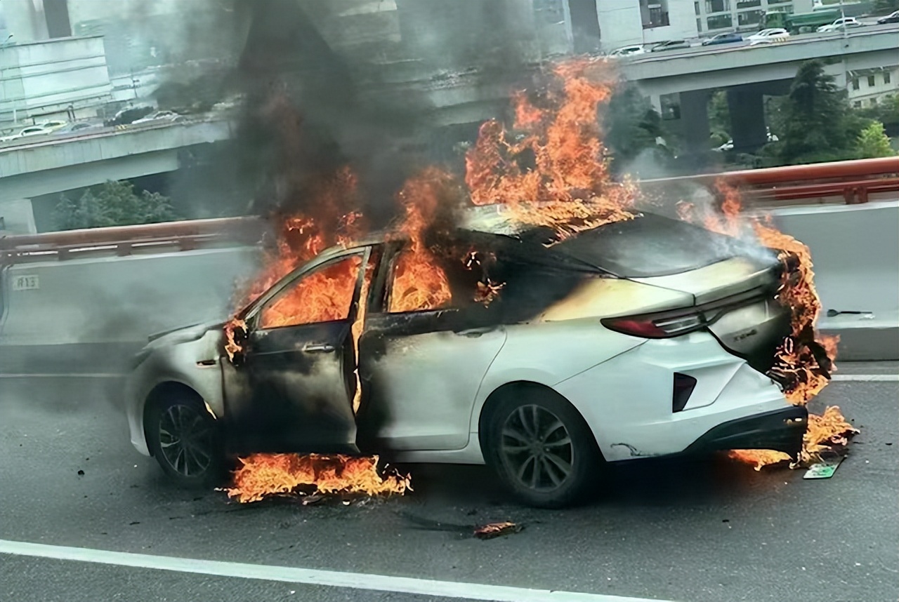 见识下暗影岛之力原声__通过新媒体科技让文物