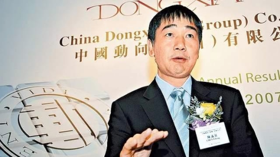 _安踏折扣店加盟李宁_20年前抛弃女儿如今相认