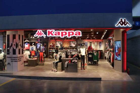 20年前抛弃女儿如今相认_安踏折扣店加盟李宁_