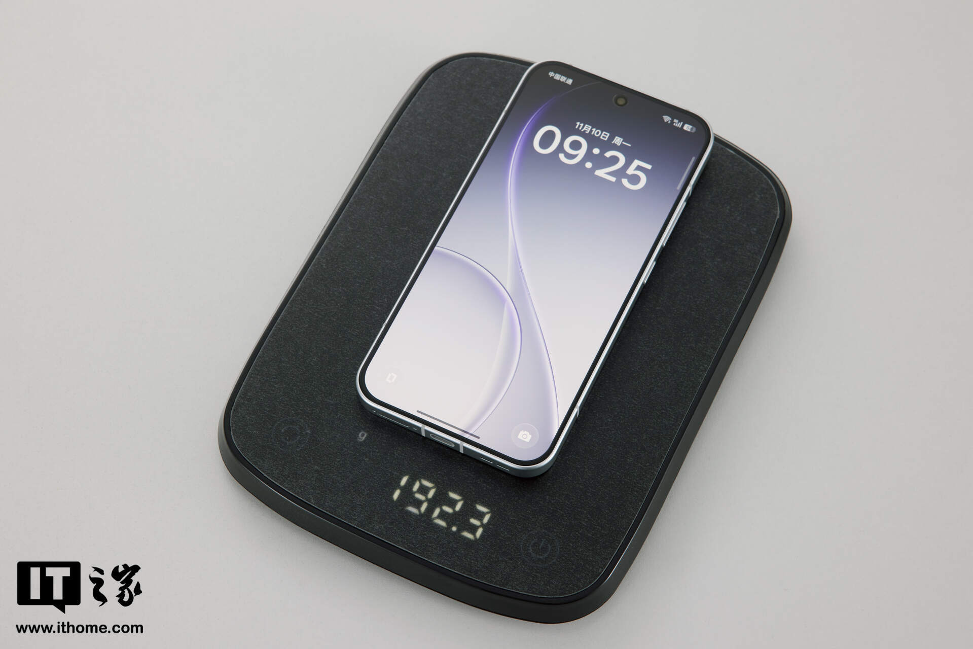 _OPPO Reno 15c手机参数曝光:6.59英寸1.5K直屏+80W快充_OPPO Reno 15c手机参数曝光:6.59英寸1.5K直屏+80W快充