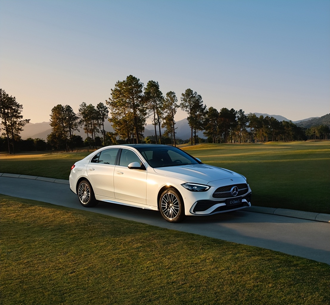 奔驰纯电概念车__奔驰全新电动