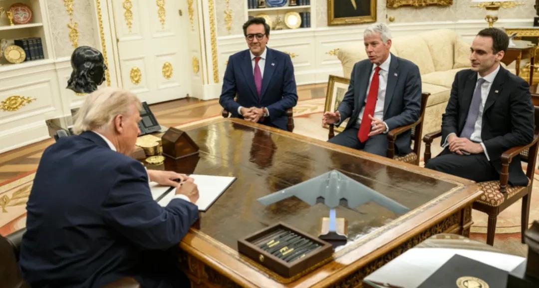 特朗普的诺言_特朗普的太空军团_