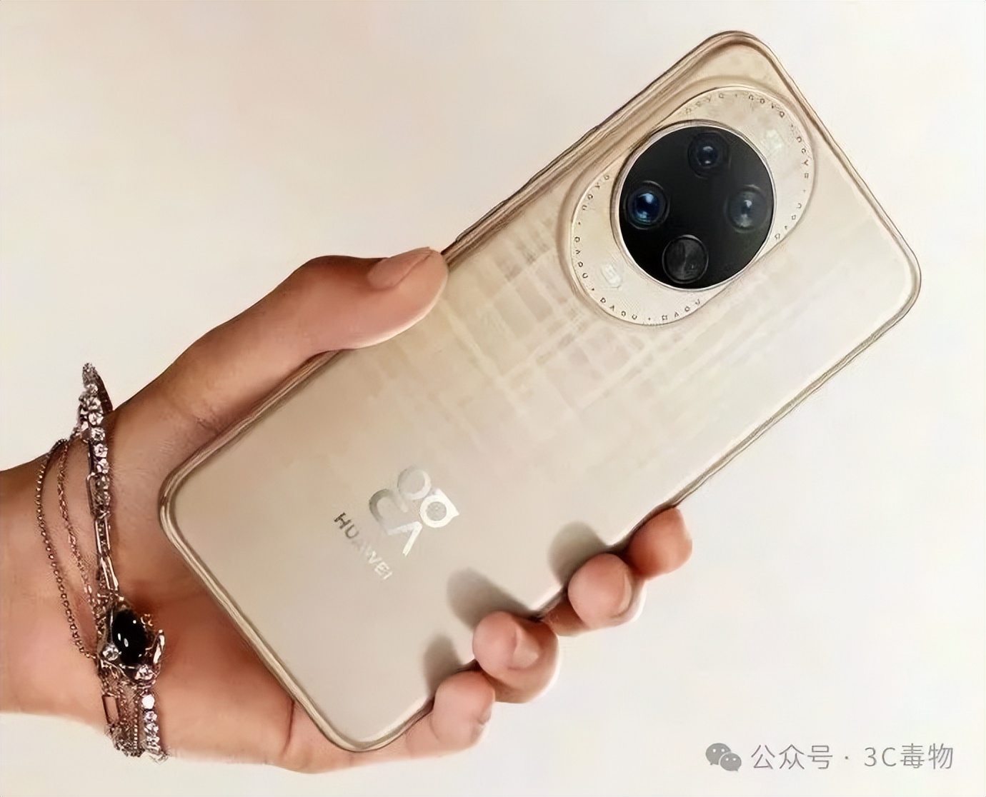 华为公司突然官宣新机__华为月底发布新机