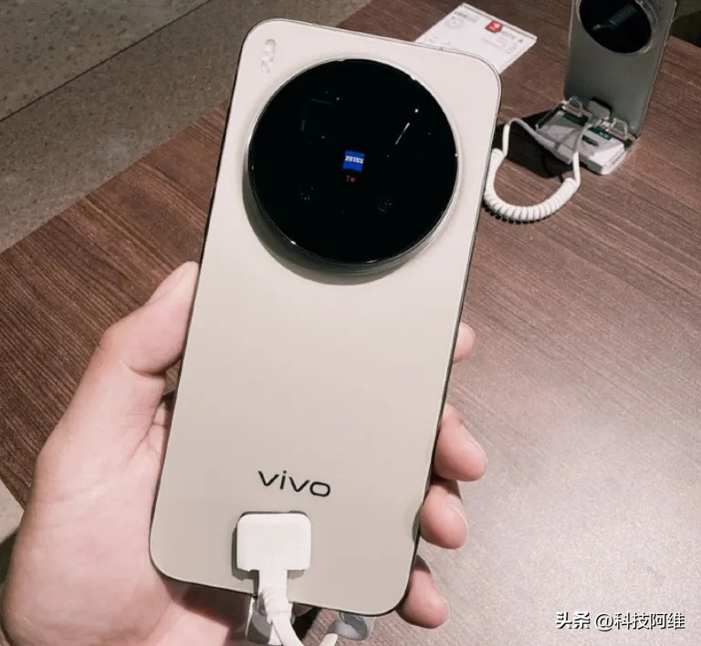 信号强度手机排行_信号强的手机有哪些_