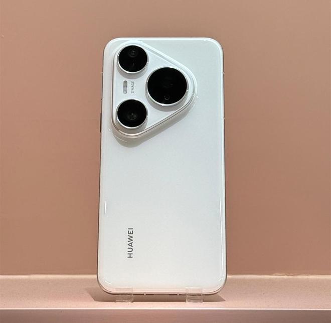 华为Pura 90系列再次被确认：3D人脸+两颗潜望镜，Mate80不香了