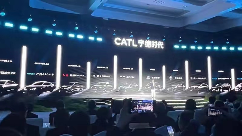 外媒：中国将提前十年迎历史拐点！迹象表明换电或成2025年新风口_外媒：中国将提前十年迎历史拐点！迹象表明换电或成2025年新风口_