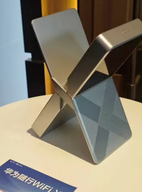 新机：又一台24GB手机来了；小米17Ultra首发2亿连续光变；华为随行WiFi新品曝光；荣耀Power2电池10080mAh