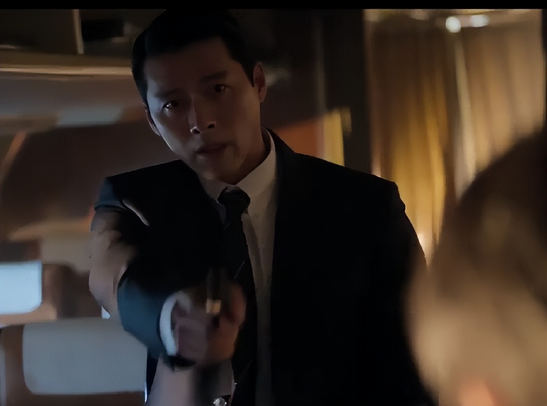 韩剧鲜肉男神扎堆回归__密爱100分男神引入怀