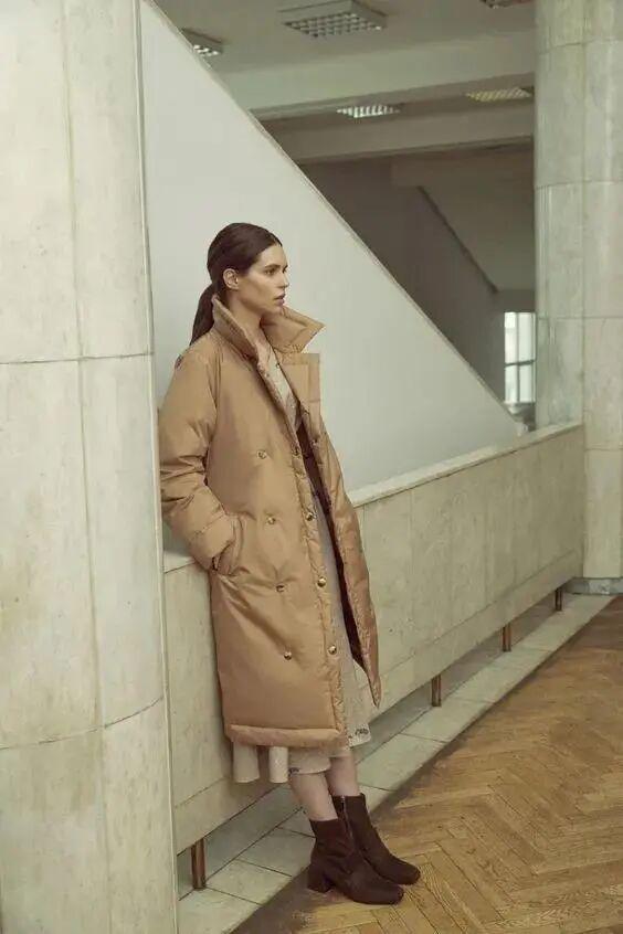 短靴流行__长款靴子怎么搭配外套