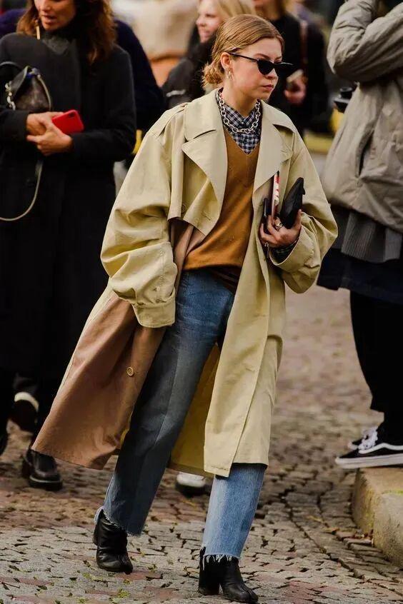 长款靴子怎么搭配外套__短靴流行