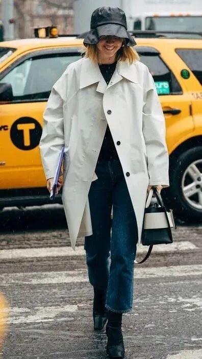 _长款靴子怎么搭配外套_短靴流行