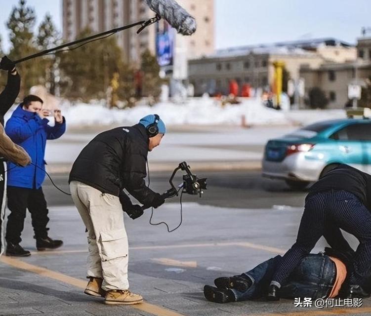 _两次上映3.9亿票房！于冬承认《蛟龙行动》失败，盼明年新作翻身_两次上映3.9亿票房！于冬承认《蛟龙行动》失败，盼明年新作翻身