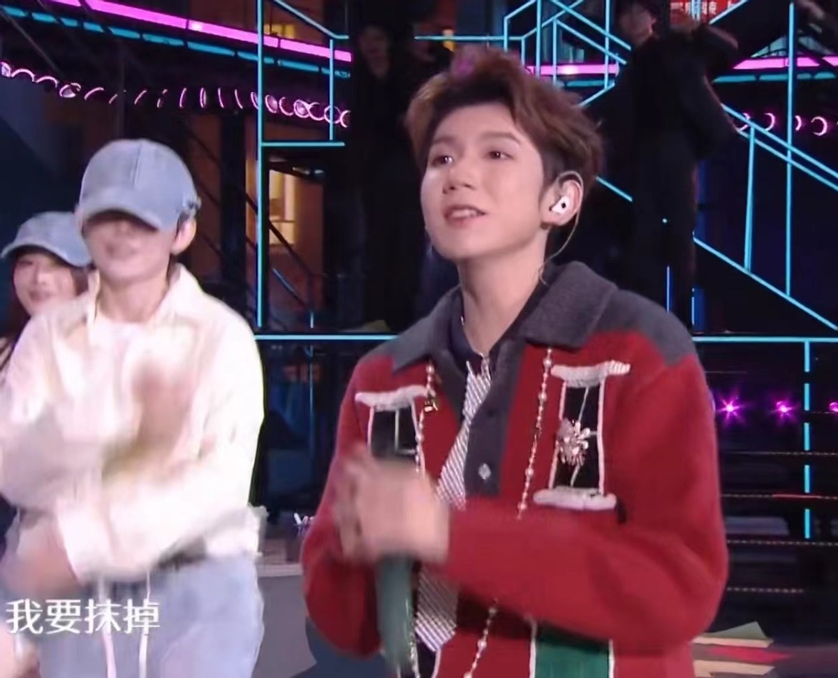 孟子坤杨幂__2014跨年晚会杨幂