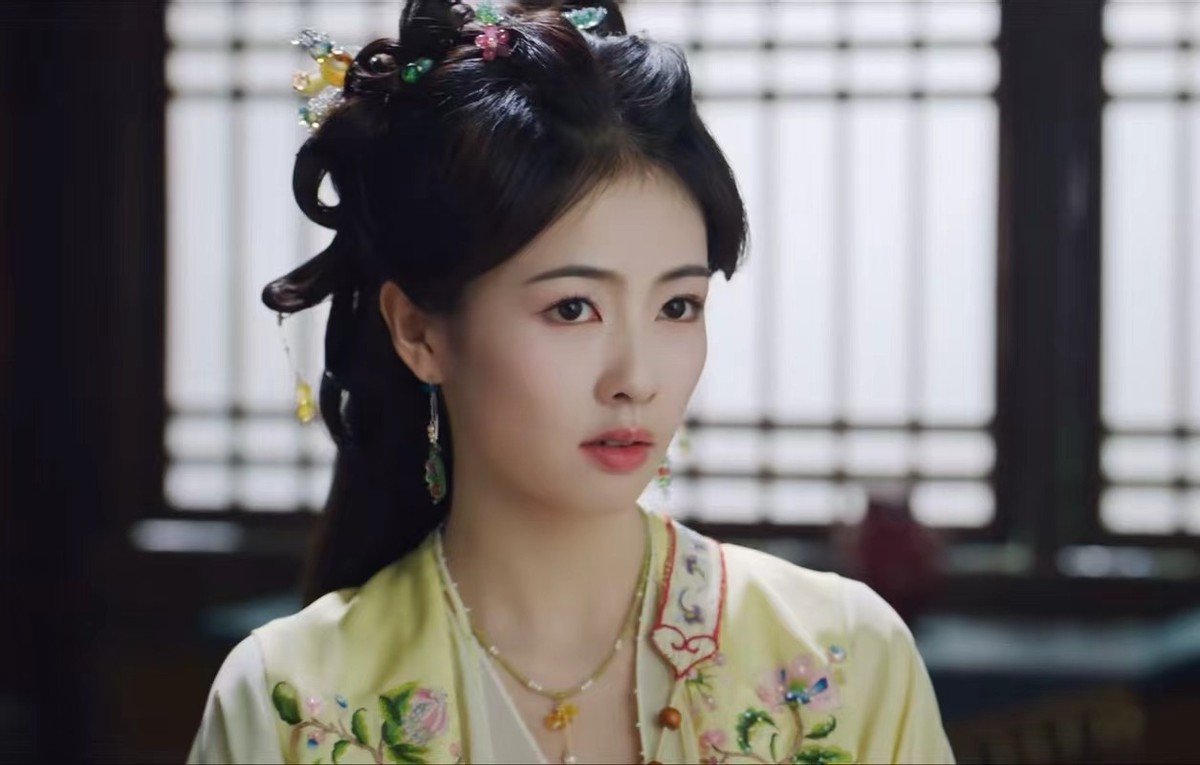 才播5集，冲到榜单第一，剧情过瘾，《白月梵星》成功让观众入坑_才播5集，冲到榜单第一，剧情过瘾，《白月梵星》成功让观众入坑_