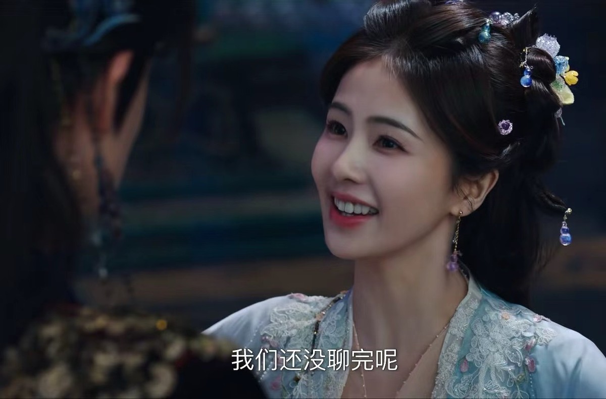 才播5集，冲到榜单第一，剧情过瘾，《白月梵星》成功让观众入坑_才播5集，冲到榜单第一，剧情过瘾，《白月梵星》成功让观众入坑_