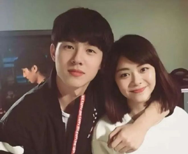 _谭松韵搭配_谭松韵对唱