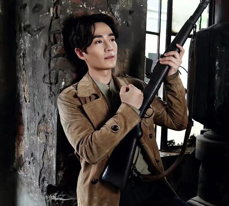 赵奕欢发福近照_金城武曝发福近照_