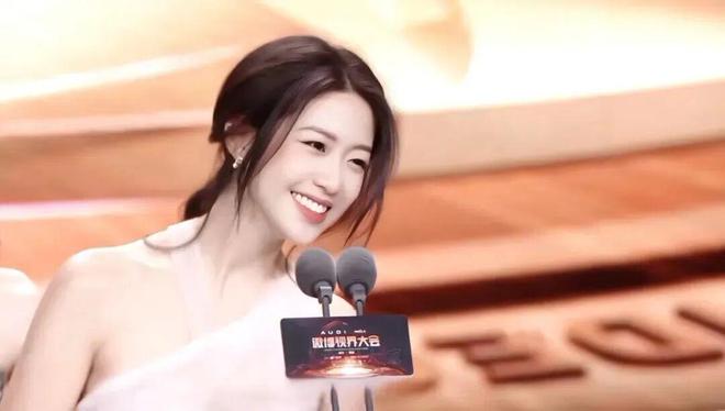 强爆剧__事业迎来春天