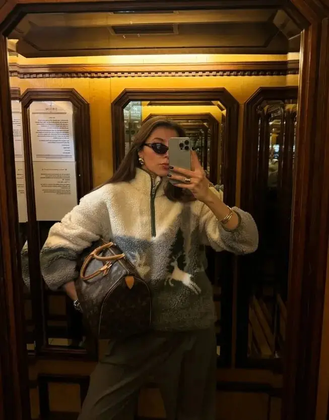 皮草外套冬天穿暖和吗__皮草穿暖和吗