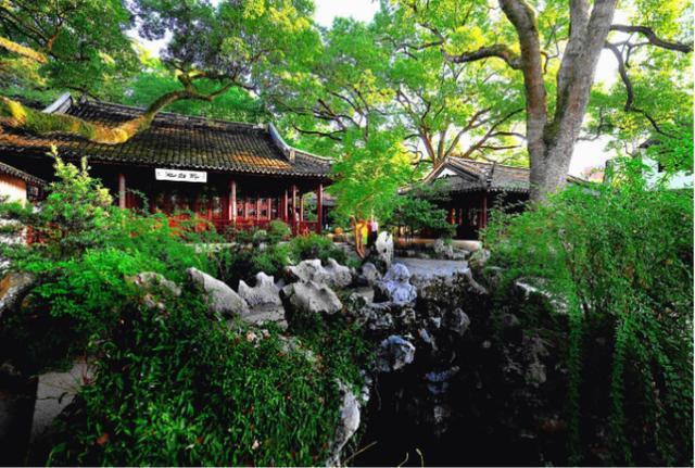 _松江烟酒店_鹧鸪天家住苍烟落照间