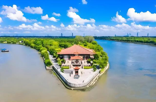 鹧鸪天家住苍烟落照间_松江烟酒店_