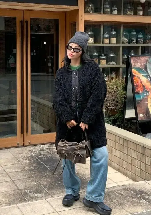 穿皮草搭配什么衣服_穿皮草冷不冷_