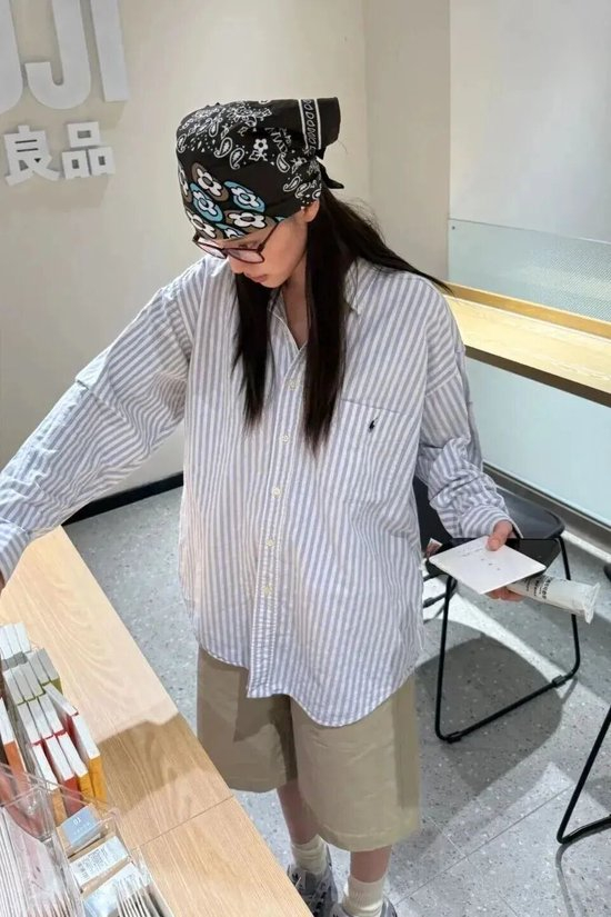 深入欧阳娜娜__欧阳娜娜艺术感随拍