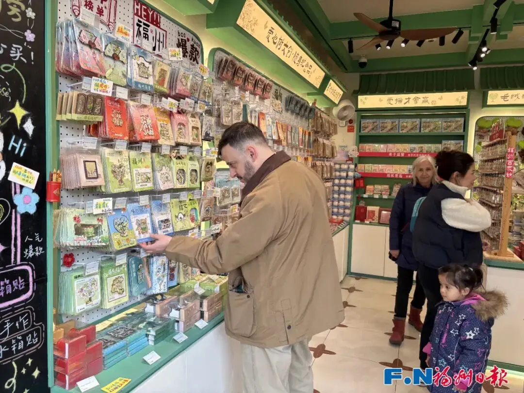 抖音锦鲤鱼__arrow智能马桶售后电话