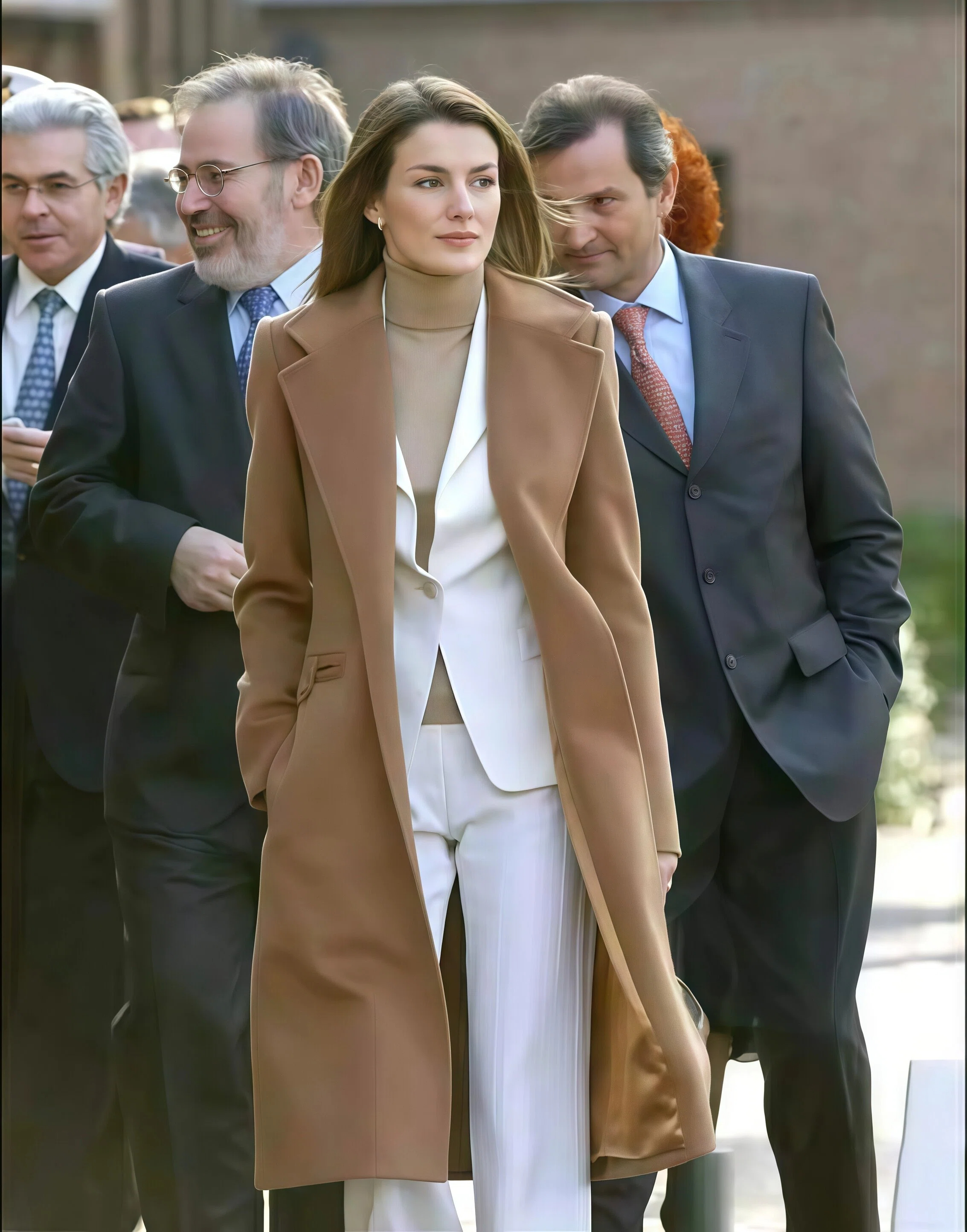 _西班牙裤子_西班牙王后连衣裙