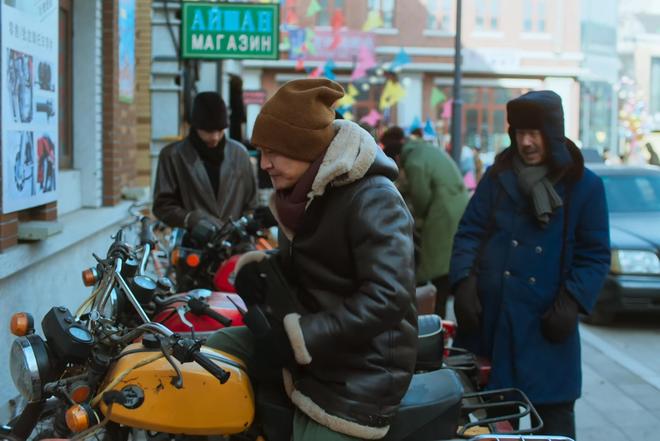 《老舅》梦梦永远也搞不懂，崔国明为什么把鼎庆楼分给霍晓阳一半