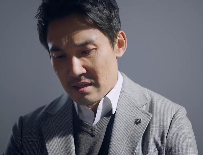 央视真的还是假的_播放央视主持是假的_