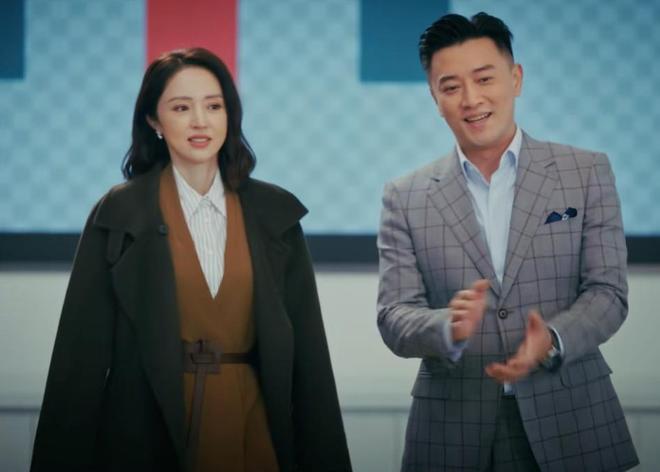 _播放央视主持是假的_央视真的还是假的