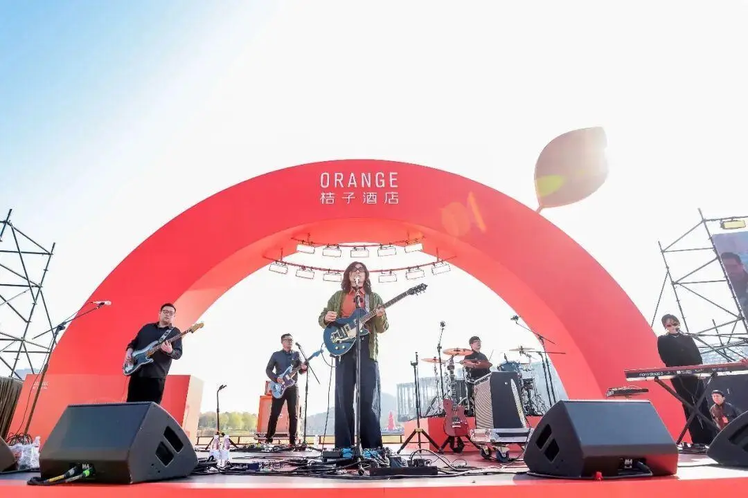 _桔子酒店管理(中国)有限公司_桔子酒店创始人介绍